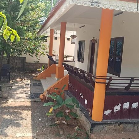 Bee Villa Варкала Екстер'єр фото